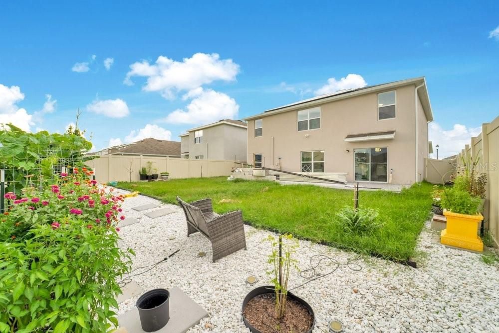 For Sale: $475,000 (4 beds, 3 baths, 2605 Square Feet)