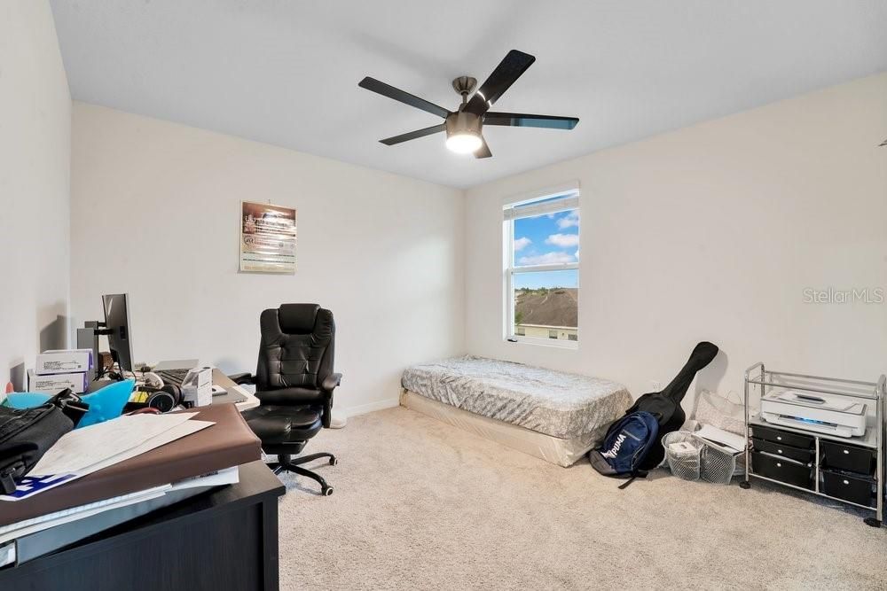 For Sale: $475,000 (4 beds, 3 baths, 2605 Square Feet)