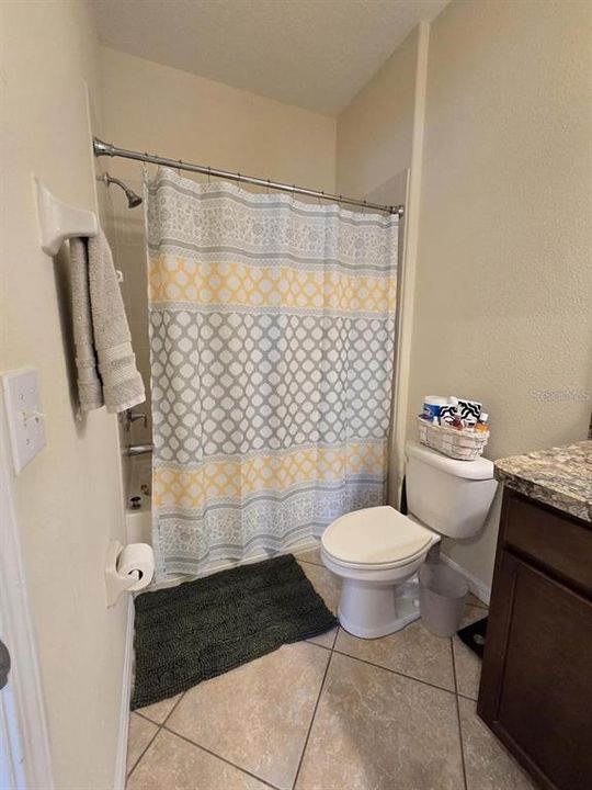 出租: $2,150 (4 贝兹, 3 浴室, 1612 平方英尺)