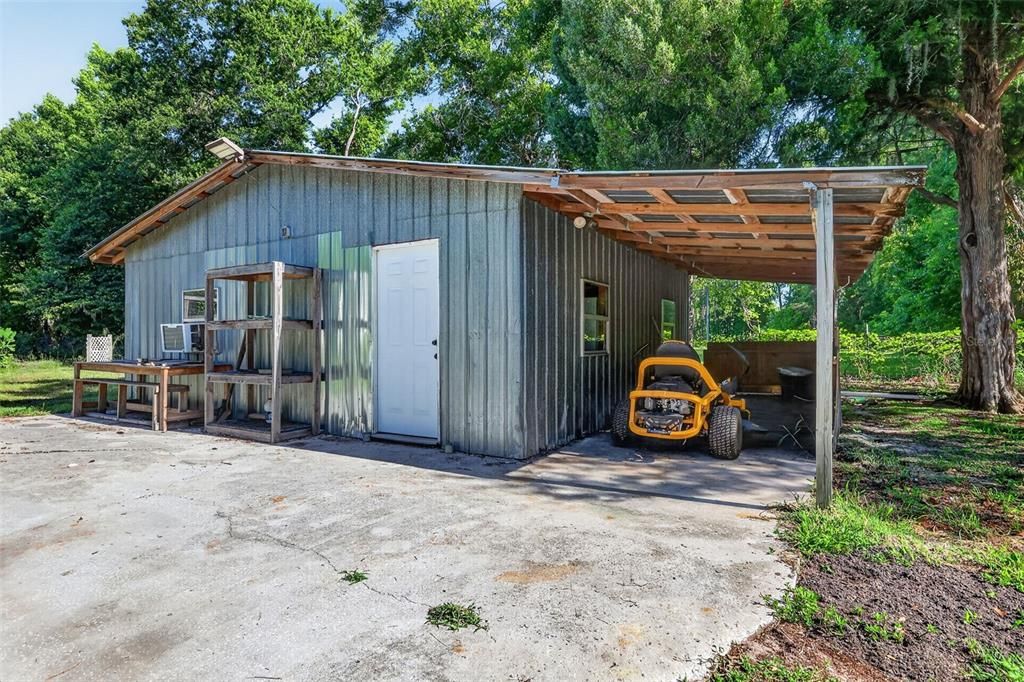 For Sale: $439,000 (3 beds, 2 baths, 1188 Square Feet)