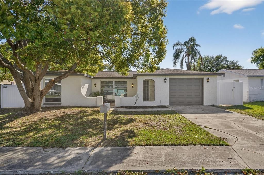 На продажу: $289,999 (3 спален, 3 ванн, 1442 Квадратных фут)
