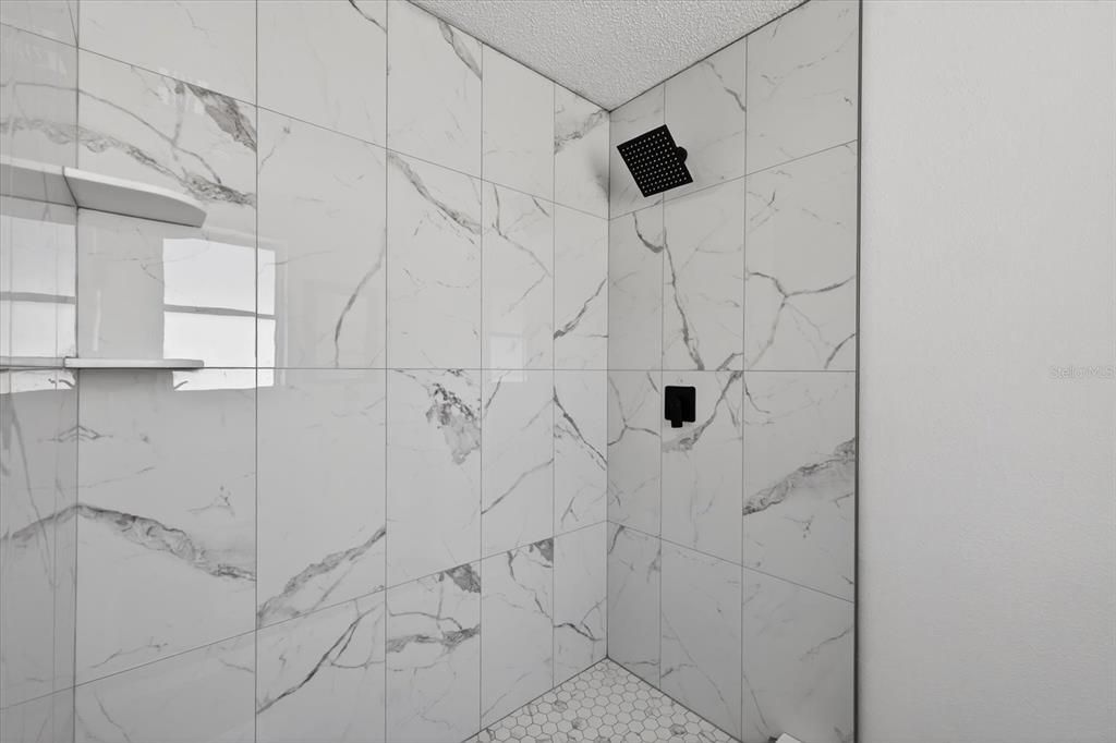 На продажу: $289,999 (3 спален, 3 ванн, 1442 Квадратных фут)
