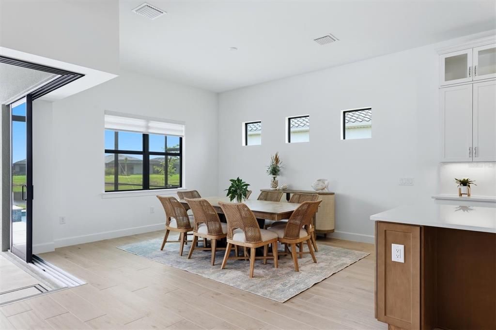 For Sale: $1,275,000 (3 beds, 3 baths, 2483 Square Feet)