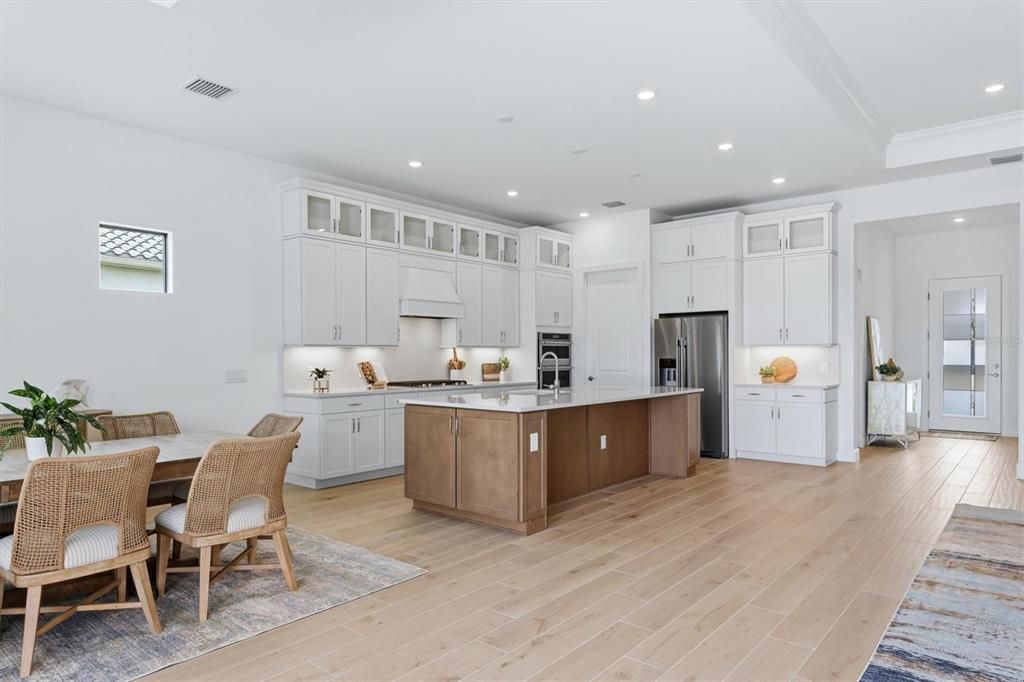 For Sale: $1,275,000 (3 beds, 3 baths, 2483 Square Feet)