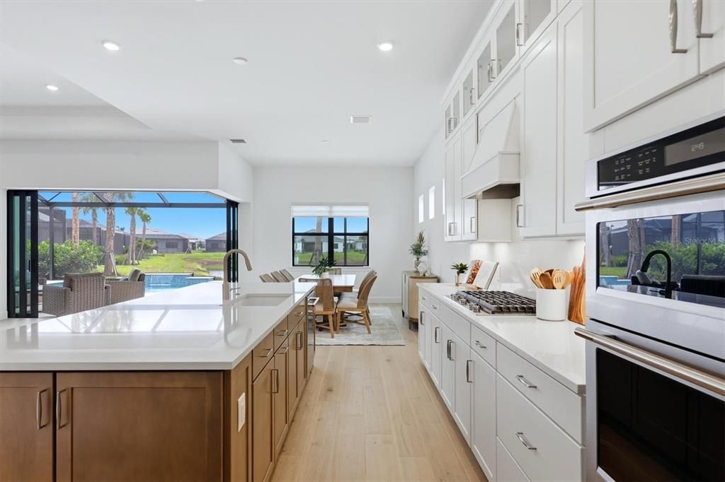 For Sale: $1,275,000 (3 beds, 3 baths, 2483 Square Feet)