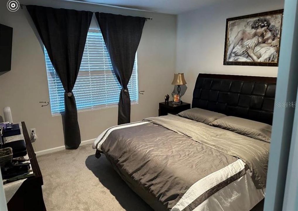 For Rent: $2,375 (3 beds, 2 baths, 1632 Square Feet)