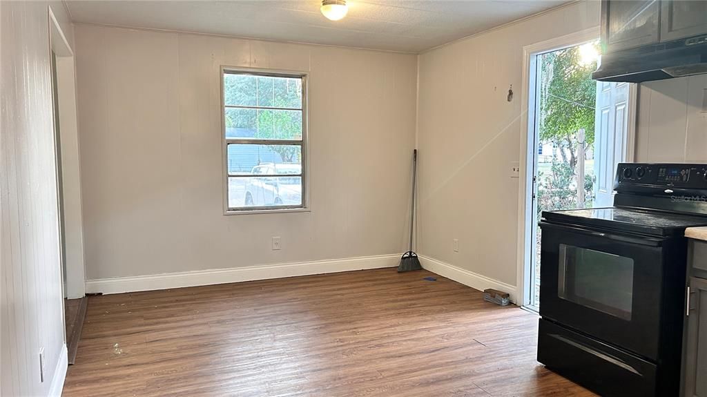 En Venta: $183,000 (3 camas, 1 baños, 1012 Pies cuadrados)