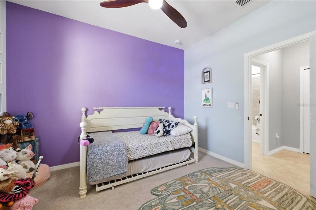 For Sale: $495,000 (3 beds, 3 baths, 1857 Square Feet)