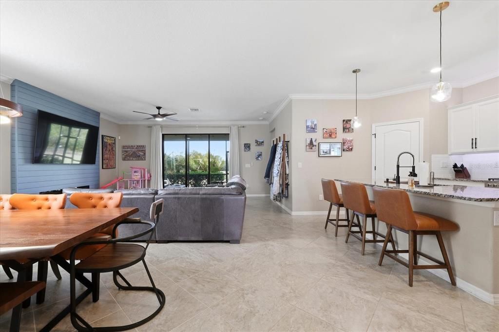 For Sale: $495,000 (3 beds, 3 baths, 1857 Square Feet)