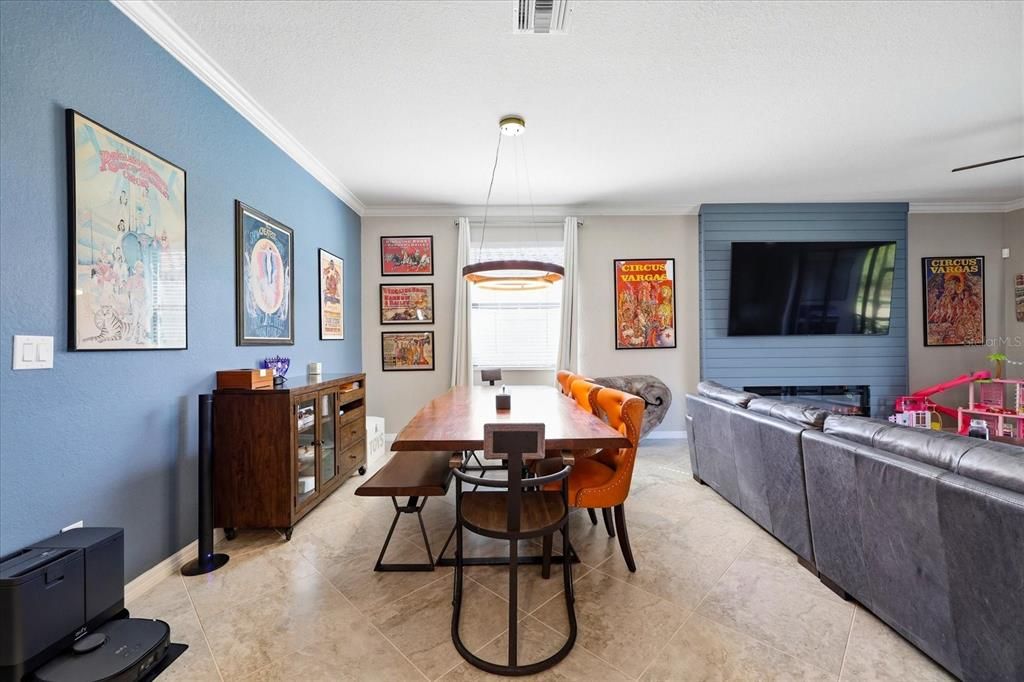 For Sale: $495,000 (3 beds, 3 baths, 1857 Square Feet)