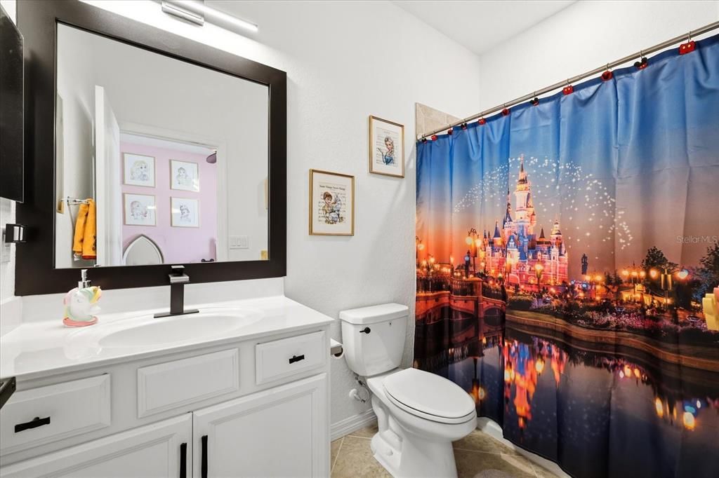 For Sale: $495,000 (3 beds, 3 baths, 1857 Square Feet)
