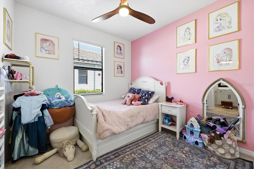 For Sale: $495,000 (3 beds, 3 baths, 1857 Square Feet)