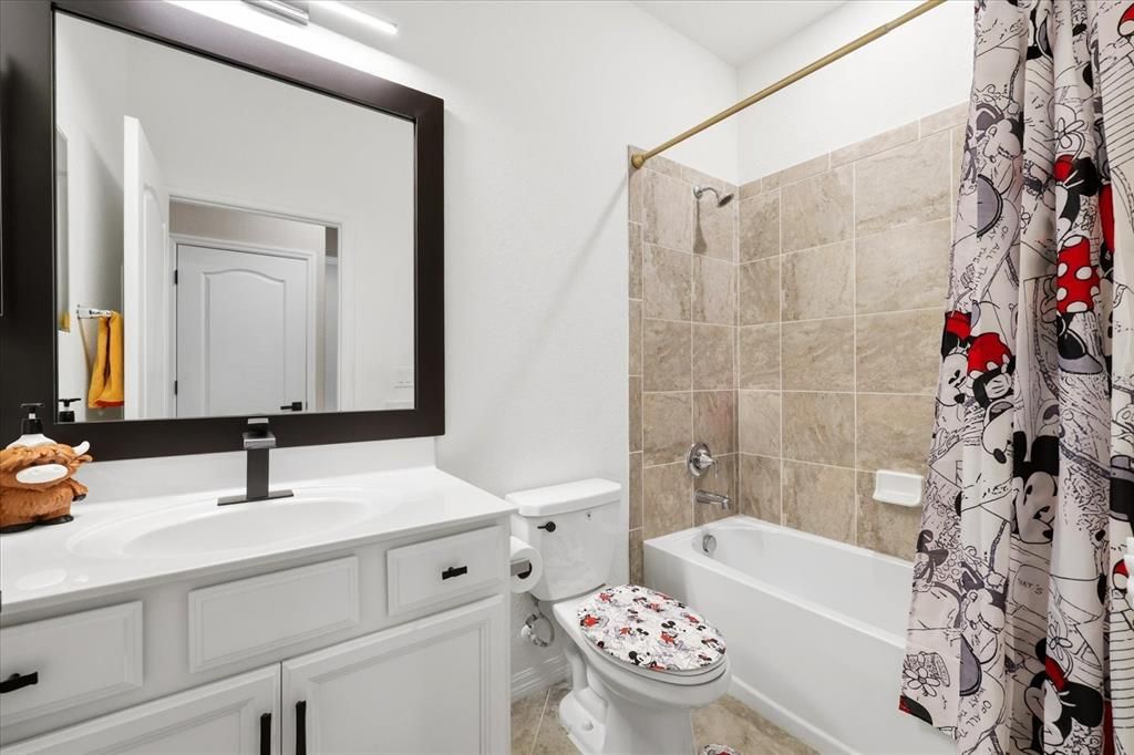 For Sale: $495,000 (3 beds, 3 baths, 1857 Square Feet)