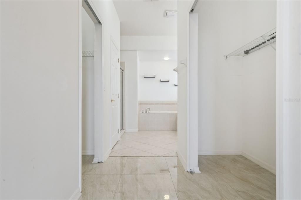 For Sale: $509,000 (4 beds, 3 baths, 2566 Square Feet)