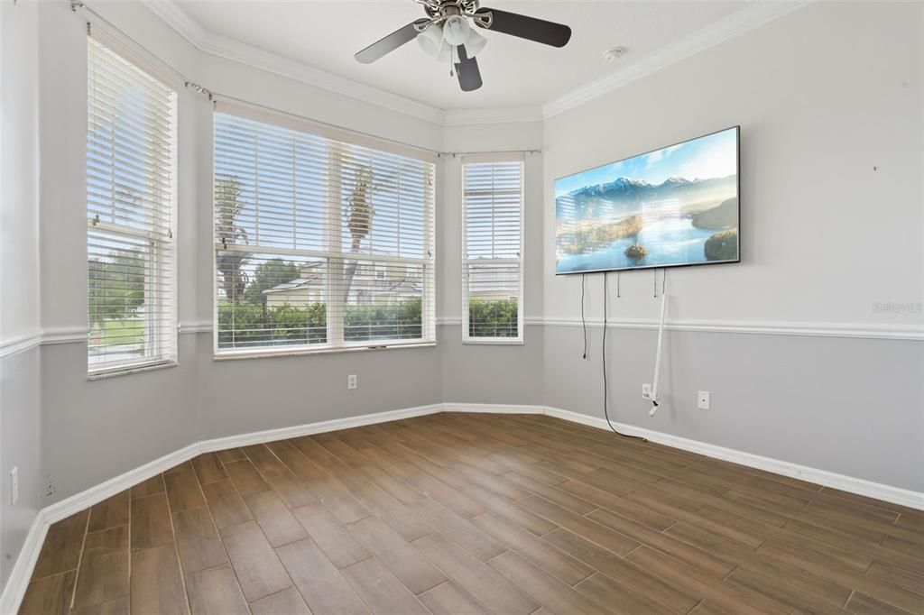 For Sale: $509,000 (4 beds, 3 baths, 2566 Square Feet)