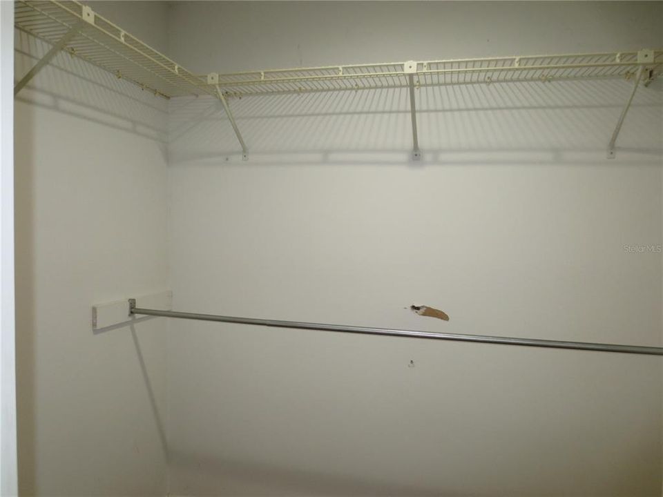 For Rent: $2,900 (3 beds, 2 baths, 1858 Square Feet)