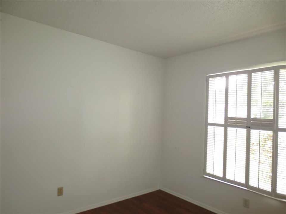 For Rent: $2,900 (3 beds, 2 baths, 1858 Square Feet)