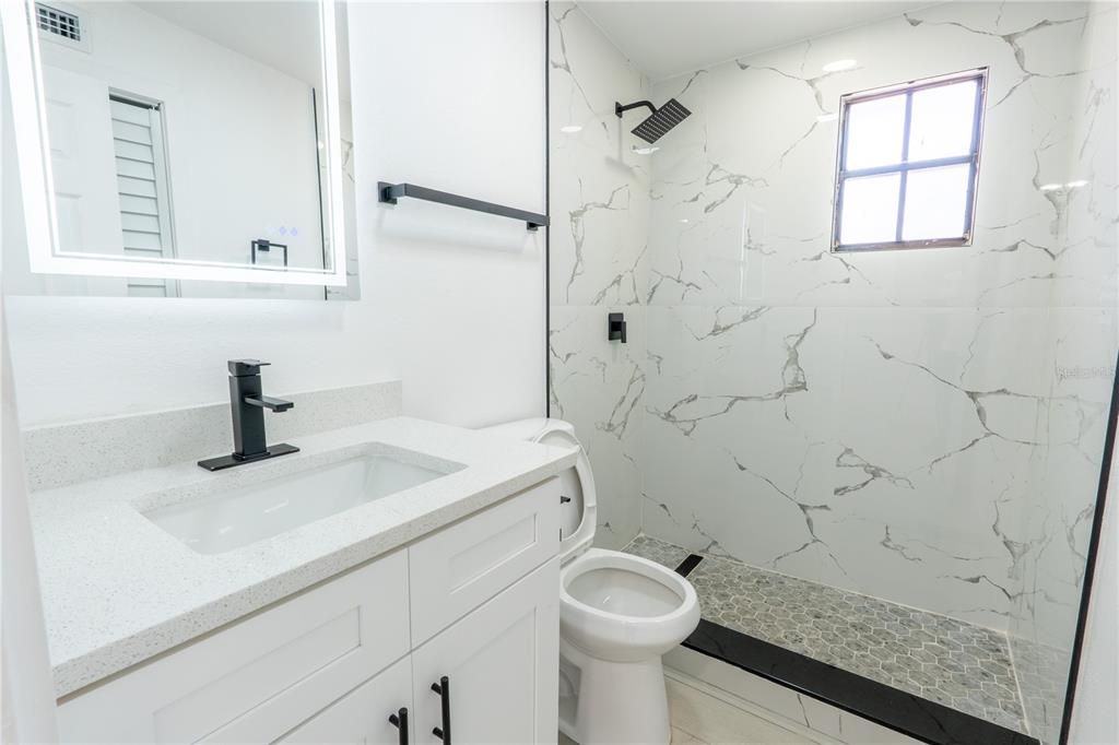 En Venta: $475,000 (3 camas, 2 baños, 1265 Pies cuadrados)