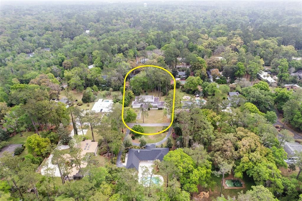 Active With Contract: $375,000 (4 beds, 4 baths, 4186 Square Feet)