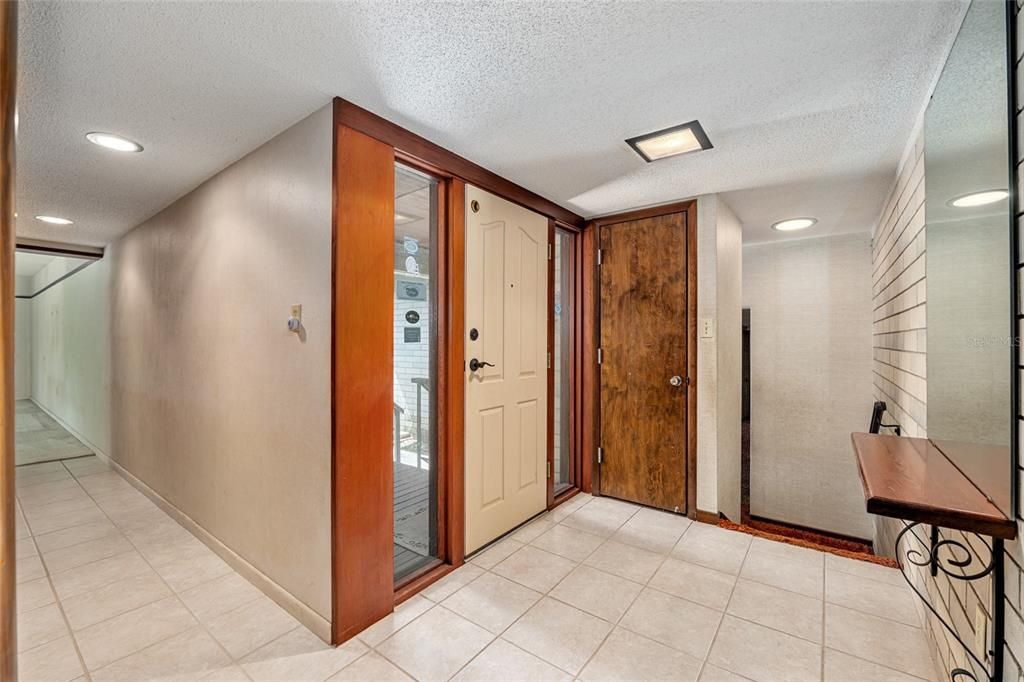 Active With Contract: $375,000 (4 beds, 4 baths, 4186 Square Feet)