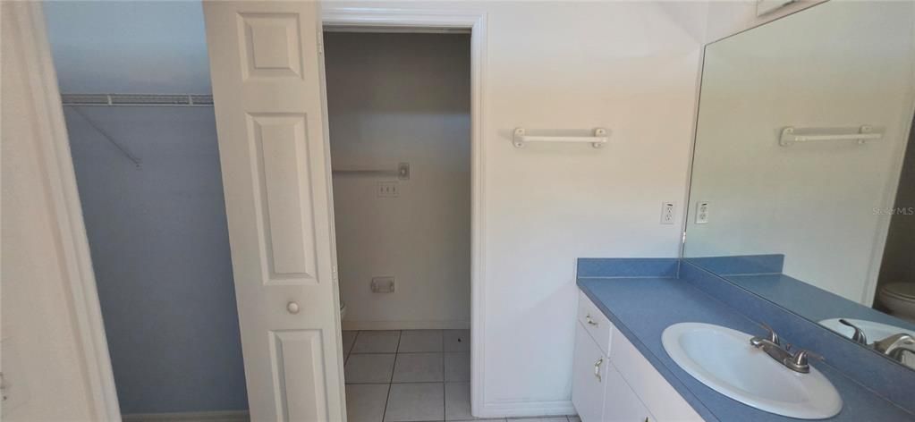 En Venta: $165,000 (2 camas, 2 baños, 978 Pies cuadrados)
