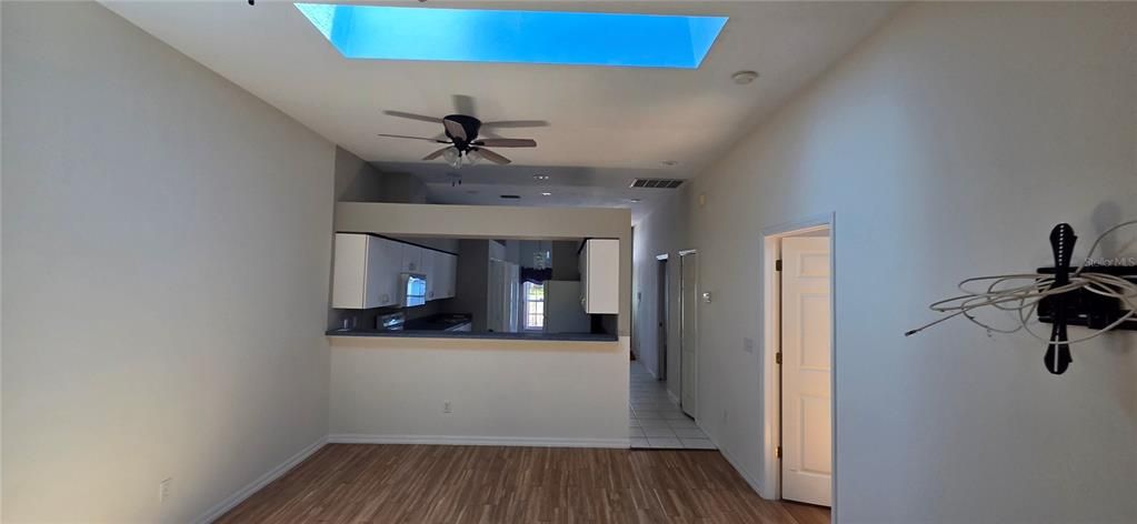 En Venta: $165,000 (2 camas, 2 baños, 978 Pies cuadrados)