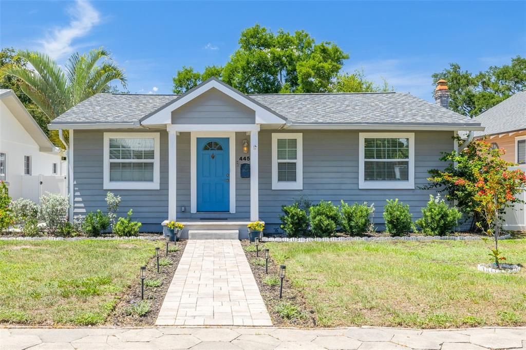 En Venta: $899,000 (4 camas, 3 baños, 2072 Pies cuadrados)