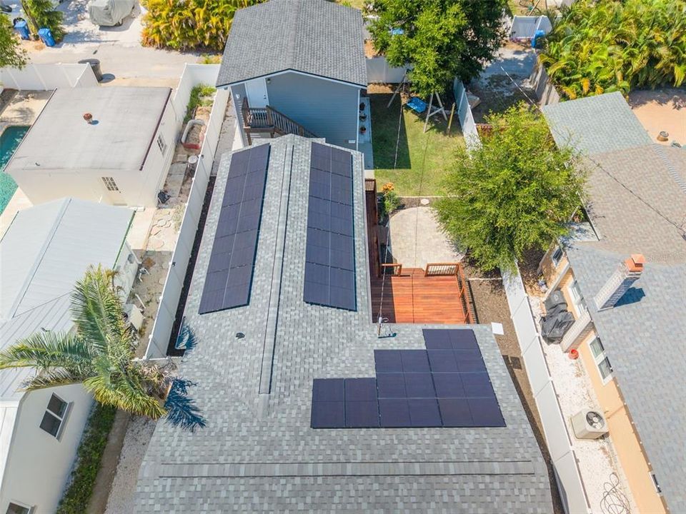 En Venta: $899,000 (4 camas, 3 baños, 2072 Pies cuadrados)