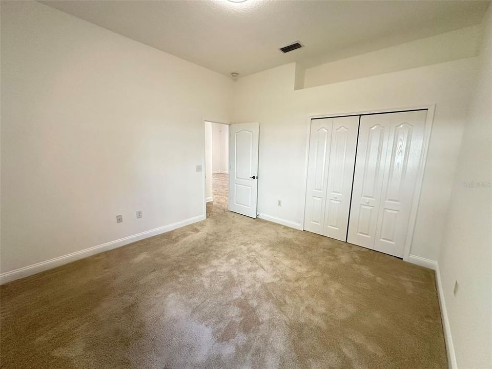 For Rent: $3,300 (4 beds, 2 baths, 2349 Square Feet)