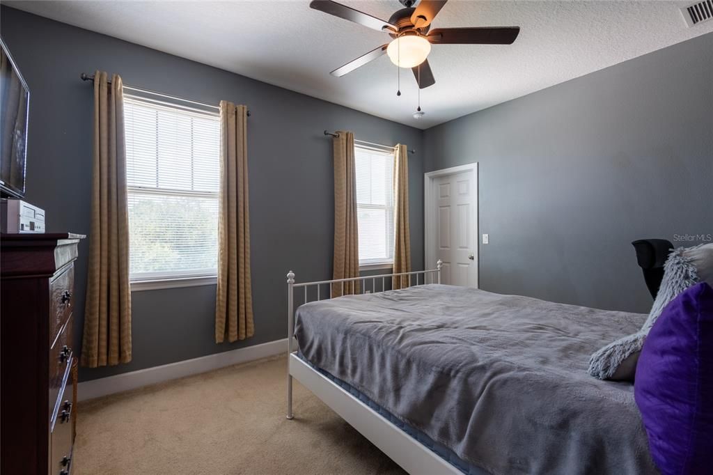 For Sale: $625,000 (4 beds, 4 baths, 3277 Square Feet)