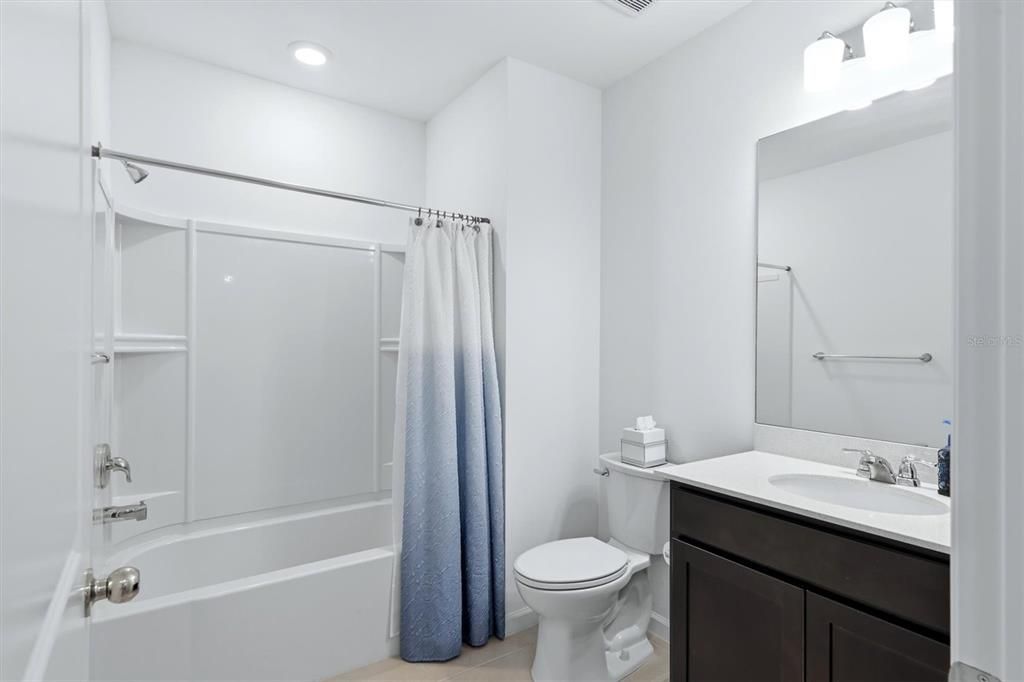 For Sale: $365,000 (2 beds, 2 baths, 1455 Square Feet)