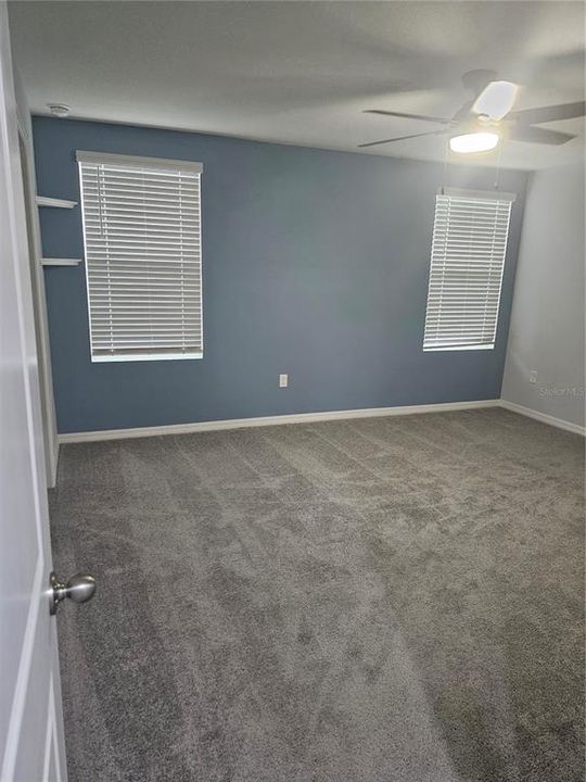 For Rent: $3,050 (4 beds, 2 baths, 2308 Square Feet)