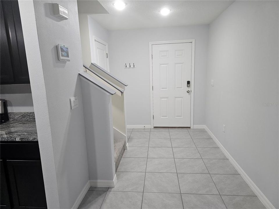 For Rent: $3,050 (4 beds, 2 baths, 2308 Square Feet)