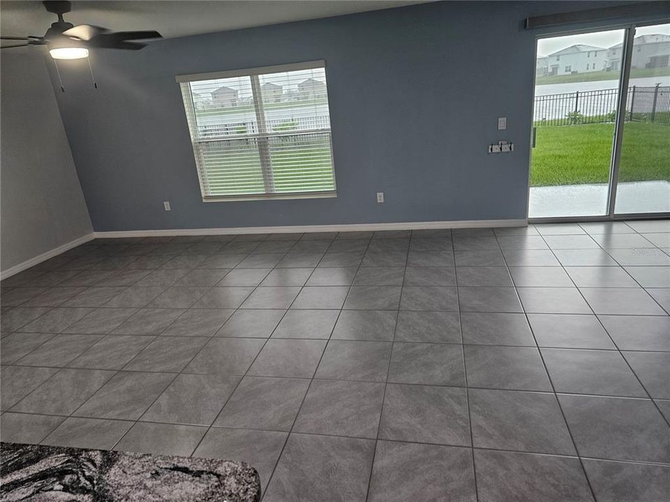 For Rent: $3,050 (4 beds, 2 baths, 2308 Square Feet)