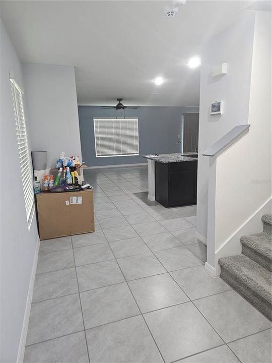 For Rent: $3,050 (4 beds, 2 baths, 2308 Square Feet)