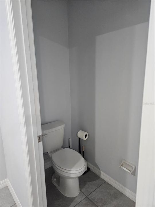 For Rent: $3,050 (4 beds, 2 baths, 2308 Square Feet)