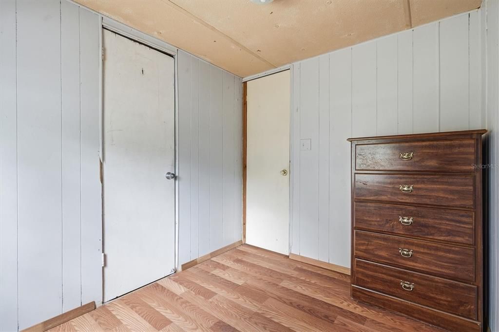 For Sale: $69,900 (3 beds, 1 baths, 792 Square Feet)
