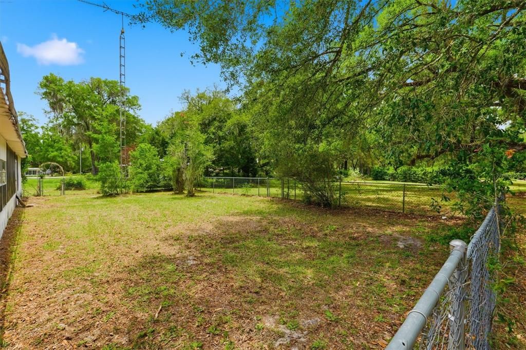 For Sale: $69,900 (3 beds, 1 baths, 792 Square Feet)