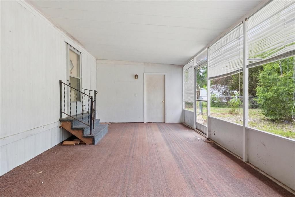 For Sale: $69,900 (3 beds, 1 baths, 792 Square Feet)