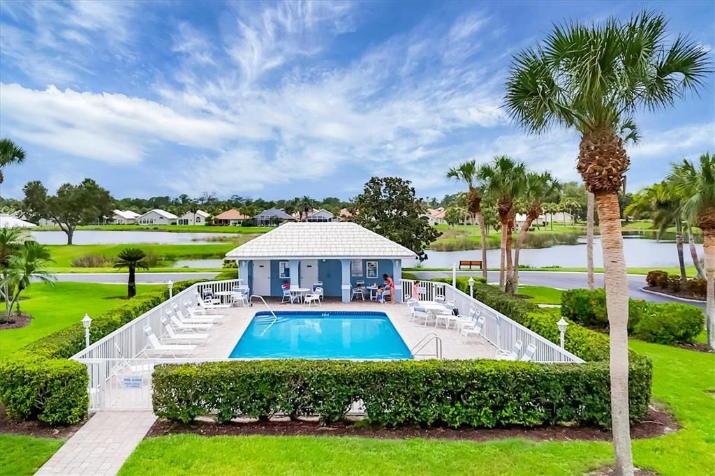 For Sale: $449,000 (2 beds, 2 baths, 2139 Square Feet)