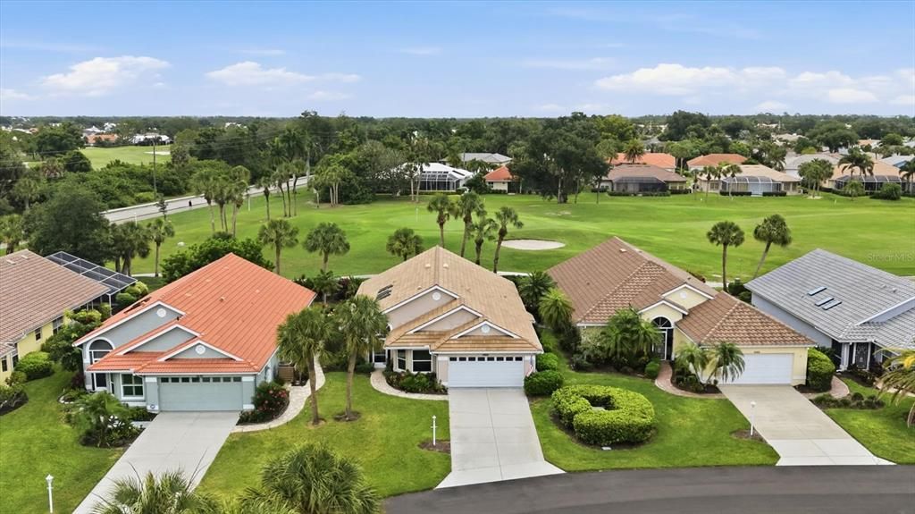 For Sale: $449,000 (2 beds, 2 baths, 2139 Square Feet)