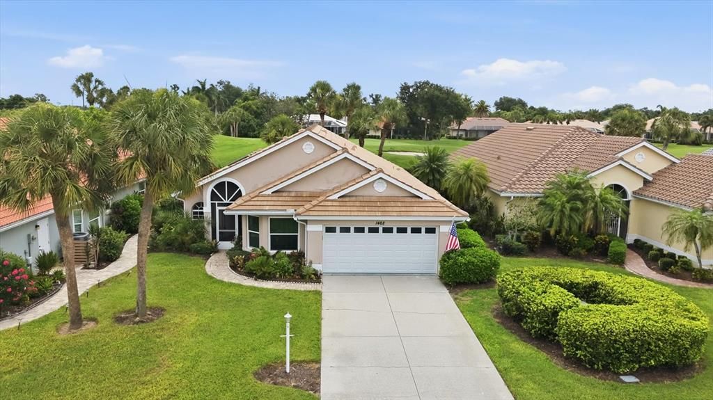 For Sale: $449,000 (2 beds, 2 baths, 2139 Square Feet)