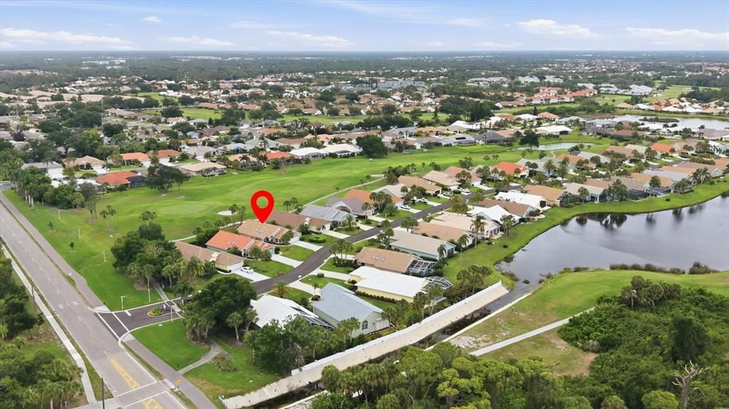 For Sale: $449,000 (2 beds, 2 baths, 2139 Square Feet)