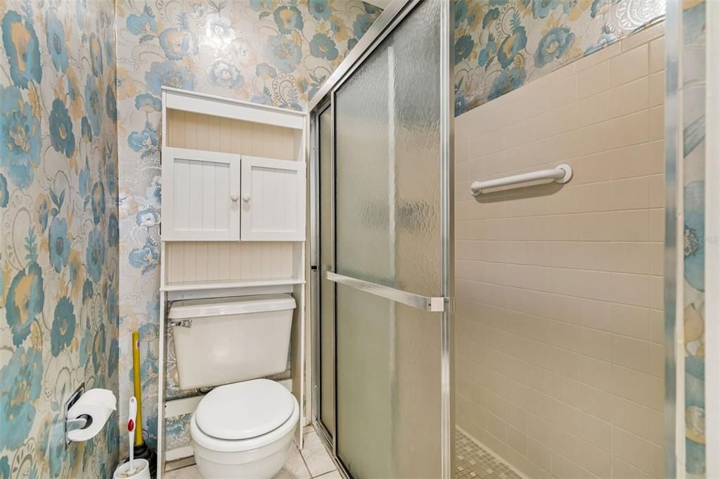 For Sale: $154,000 (2 beds, 2 baths, 1029 Square Feet)