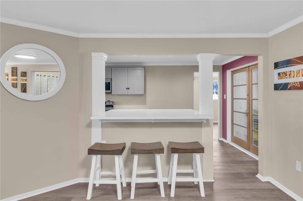 For Rent: $3,350 (4 beds, 3 baths, 2595 Square Feet)