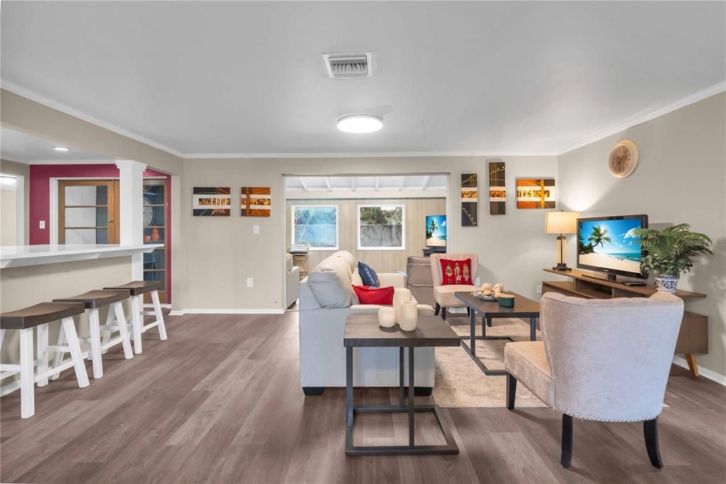 For Rent: $3,350 (4 beds, 3 baths, 2595 Square Feet)