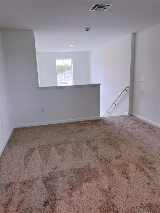 For Sale: $395,000 (5 beds, 2 baths, 2430 Square Feet)