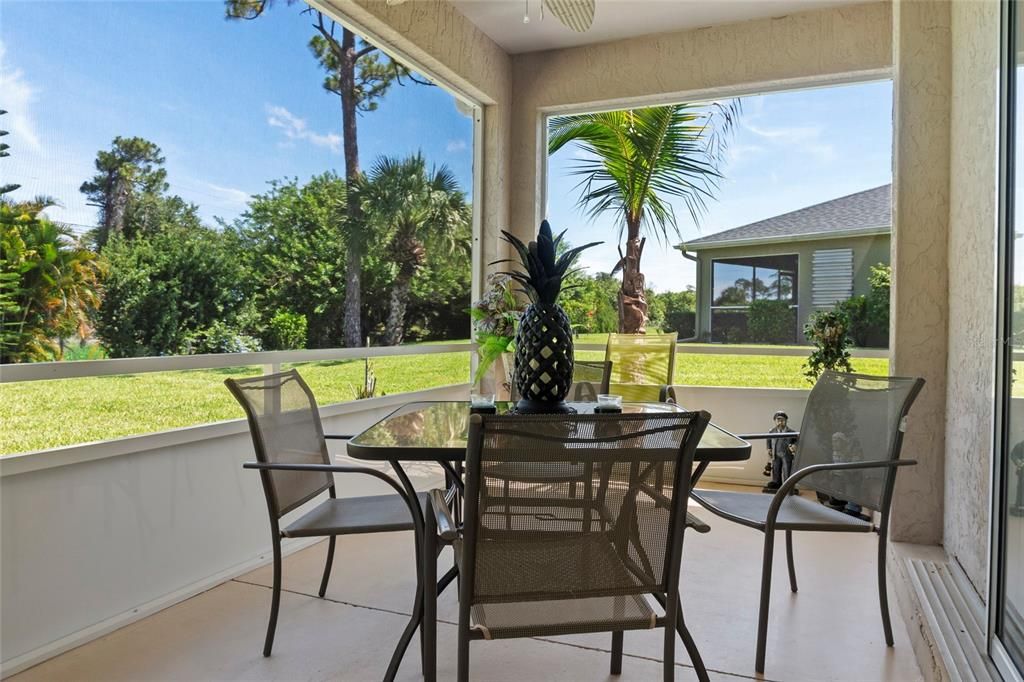 For Sale: $250,000 (3 beds, 2 baths, 1471 Square Feet)