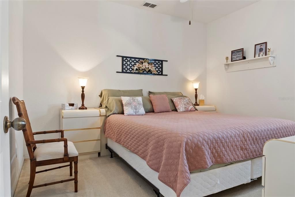 For Sale: $250,000 (3 beds, 2 baths, 1471 Square Feet)