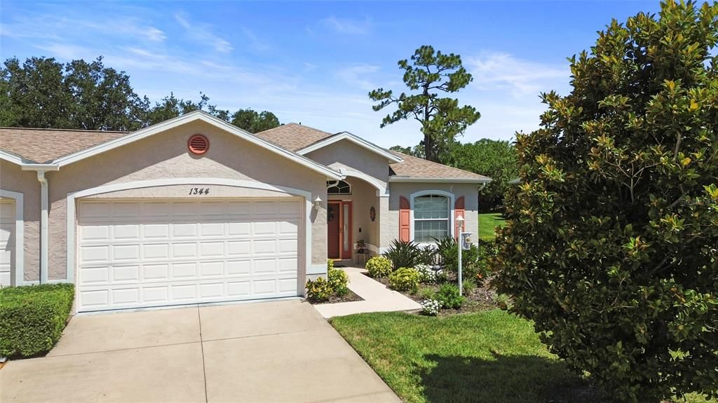 For Sale: $250,000 (3 beds, 2 baths, 1471 Square Feet)